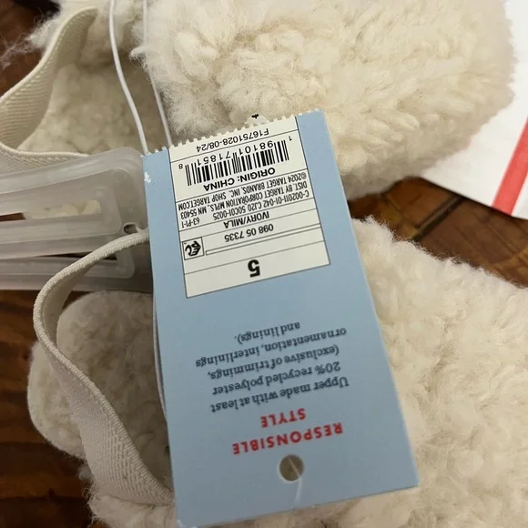 NWT TWO PAIR All In Motion Dannie Slip On Sneakers + Cat & Jack Mila Slip Ons - Picture 6 of 8